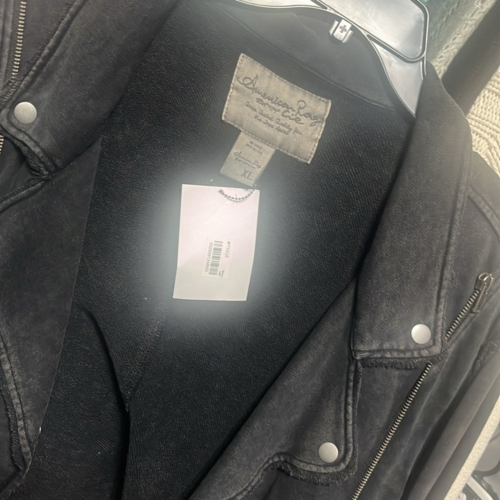 American Rag cropped Moto jacket - Picture 4 of 4